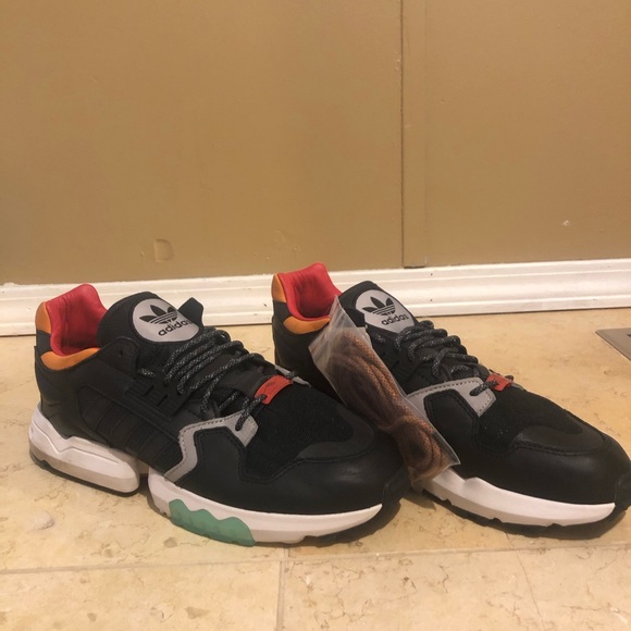 Adidas Originals ZX Torsion (US-12.5) - Picture 3 of 7